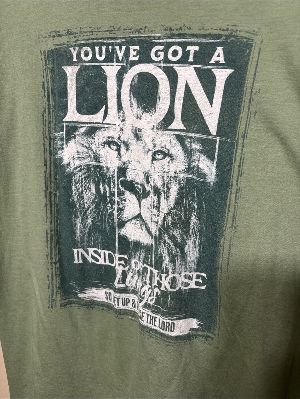 Love & Faith Sage Green Short-Sleeve Lion Graphic Tee - Picture 2 of 4